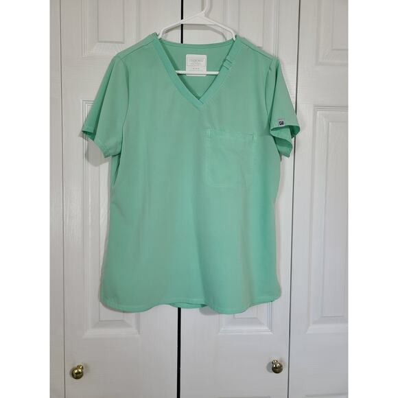 Cherokee uniforms medium women's mint scrub top - Picture 1 of 8